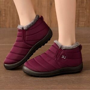Women's Burgundy Winter /snow Boots